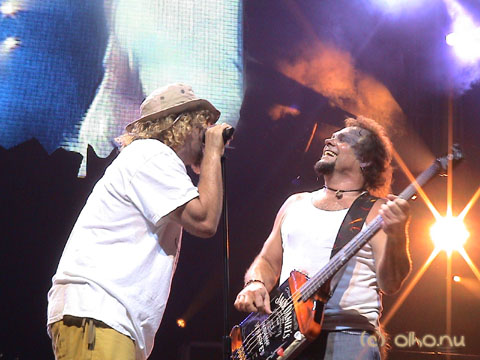 Sammy's also alking for a doctor - © Olho Nu